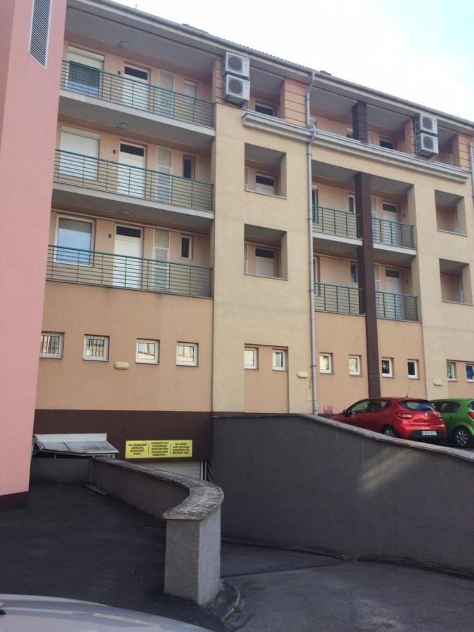 Rehab Apartment Heviz Bagian luar foto